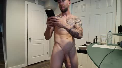 Snapshot of peaked_pleasures chatting on 1, 6, 2026 peaked_pleasures online show from 1, 6, 2026
