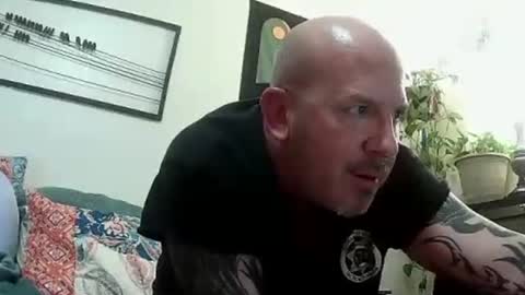 peanutbutterandjealous1 online show from 30, 4, 2026
