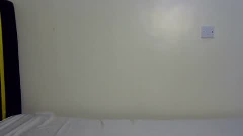 Snapshot of pearl_velvet chatting on 14, 11, 2025 vel online show from 14, 11, 2025