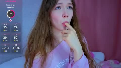 Snapshot of pearly_peach_ chatting on 20, 6, 2026 pearly_peach_ online show from 20, 6, 2026