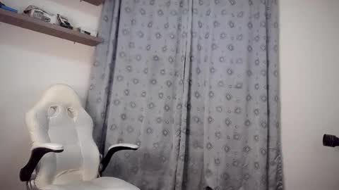 Snapshot of pedro_picapica chatting on 18, 12, 2025 Pedro online show from 18, 12, 2025