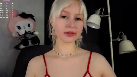 Snapshot of peek_in_my_window chatting on 2, 10, 2025 tony online show from 2, 10, 2025