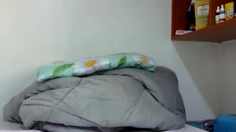 Snapshot of peekyshams chatting on 2, 10, 2025 peekyshams online show from 2, 10, 2025