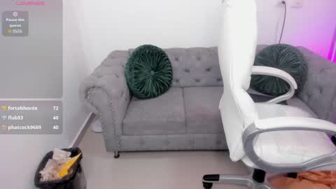 Snapshot of pekylove chatting on 23, 9, 2025 pekylove online show from 23, 9, 2025