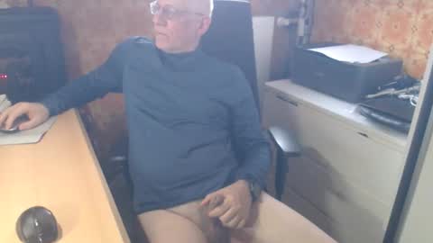 Pemue65 online show from 9, 4, 2026