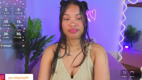 Snapshot of penelope_tay chatting on 3, 2, 2025 penelope online show from 3, 2, 2025