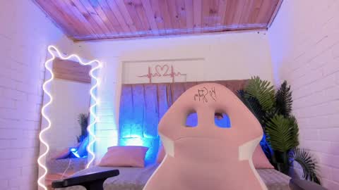 Snapshot of penelope_tay chatting on 23, 2, 2025 penelope online show from 23, 2, 2025