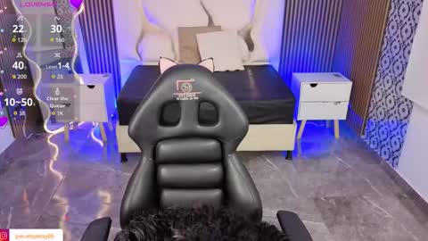 penelope online show from 5, 3, 2026