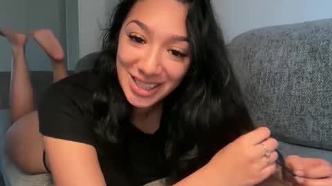 penelopeinwonderland online show from 4, 4, 2026