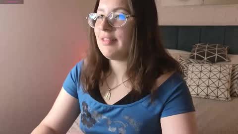 Snapshot of peneloppa_star chatting on 6, 10, 2025 Hi Im Peneloppa online show from 6, 10, 2025