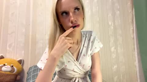 Snapshot of pennyczubakowski chatting on 13, 10, 2025 Margot online show from 13, 10, 2025