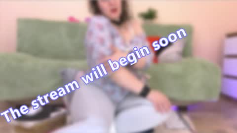 Snapshot of pepper_corn chatting on 5, 4, 2026 Olga and Kirill online show from 5, 4, 2026