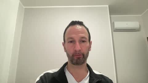 peppinslosqualo online show from 2, 3, 2025