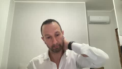 peppinslosqualo online show from 9, 3, 2025