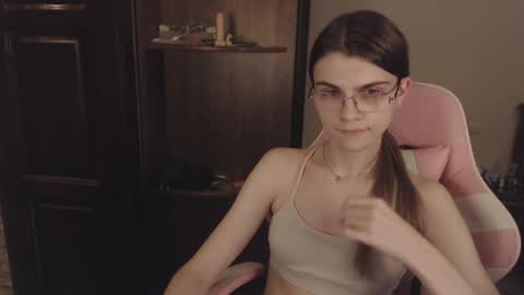 Snapshot of peralez_f chatting on 11, 1, 2025 Farida online show from 11, 1, 2025
