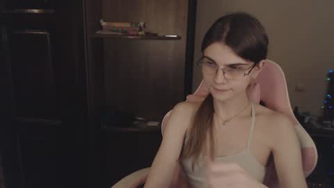 Snapshot of peralez_f chatting on 19, 1, 2025 Farida online show from 19, 1, 2025