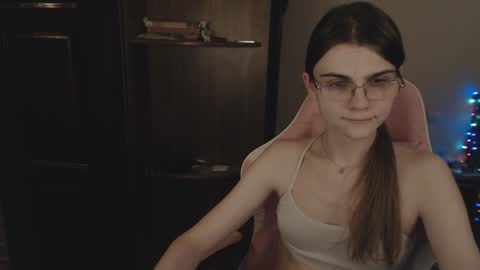 Snapshot of peralez_f chatting on 23, 1, 2025 Farida online show from 23, 1, 2025