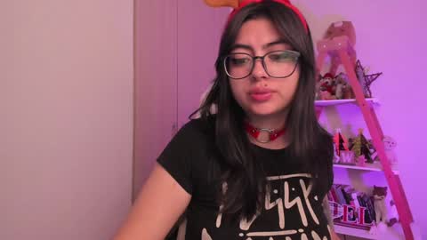 Sarah Ana Banana online show from 24, 12, 2024