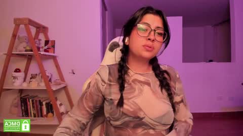 Sarah Ana Banana online show from 21, 2, 2025