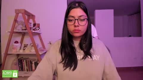 Sarah Ana Banana online show from 24, 2, 2025