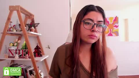 Sarah Ana Banana online show from 15, 12, 2025