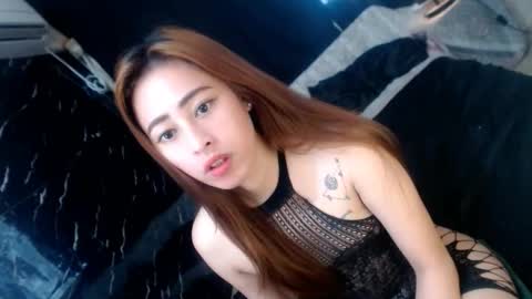 Snapshot of perfect_suckerqueen69 chatting on 27, 11, 2025 Sweet Gwen online show from 27, 11, 2025