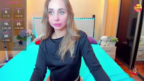 Snapshot of perfectjulia chatting on 11, 12, 2024 Julia online show from 11, 12, 2024