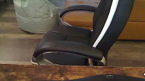 perfecto1957 online show from 2, 1, 2025