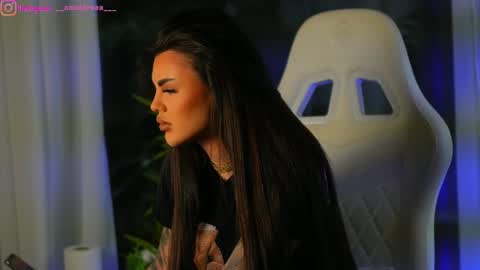 Snapshot of perfectt33n chatting on 9, 12, 2024 Dee online show from 9, 12, 2024