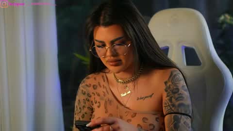 Snapshot of perfectt33n chatting on 20, 12, 2024 Dee online show from 20, 12, 2024