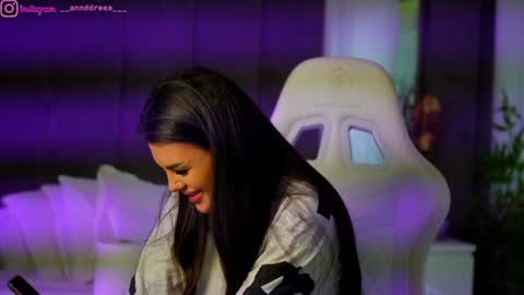 Snapshot of perfectt33n chatting on 11, 9, 2025 Dee online show from 11, 9, 2025