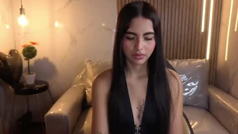 perla_lovely online show from 27, 4, 2026