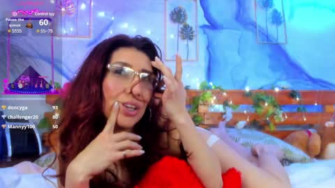 Snapshot of perlafranco chatting on 31, 12, 2024 Perla Franco online show from 31, 12, 2024