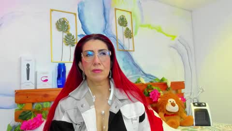 Snapshot of perlafranco chatting on 24, 11, 2025 Perla Franco online show from 24, 11, 2025