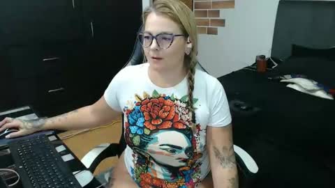 Snapshot of perlagoloza05 chatting on 25, 2, 2026 goloza online show from 25, 2, 2026