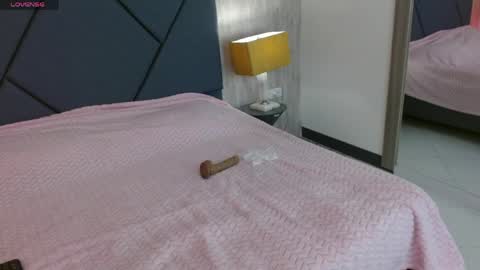 Persefone  online show from 13, 4, 2026