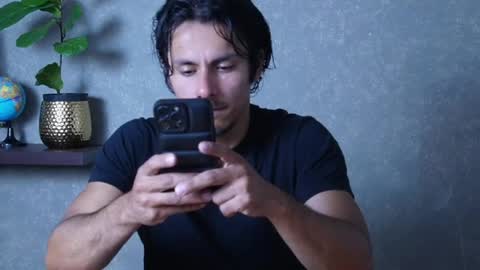 Snapshot of perseoo_88 chatting on 17, 6, 2026 andres online show from 17, 6, 2026