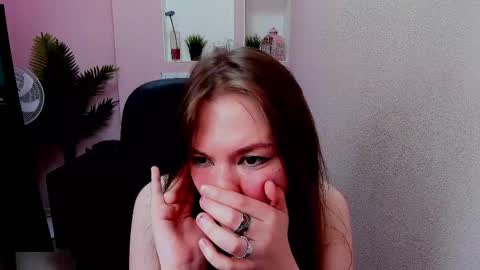 Snapshot of persinaky chatting on 1, 3, 2025 horror flying on the wings of the night.... online show from 1, 3, 2025