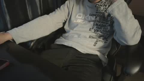 Lalo   x peruvianevil  ig peruvianevil  online show from 24, 2, 2025