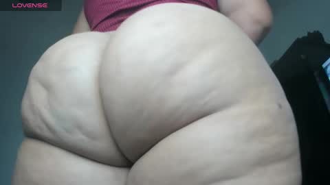 Snapshot of pervertt_mommy chatting on 12, 2, 2025 Alexandra online show from 12, 2, 2025