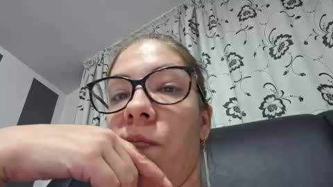 Lisa -  online show from 26, 12, 2024