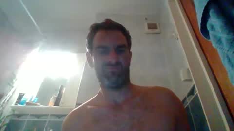Snapshot of peshtic20 chatting on 3, 10, 2025 peshtic20 online show from 3, 10, 2025