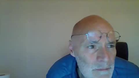 Snapshot of peter19599 chatting on 10, 9, 2025 peter19599 online show from 10, 9, 2025