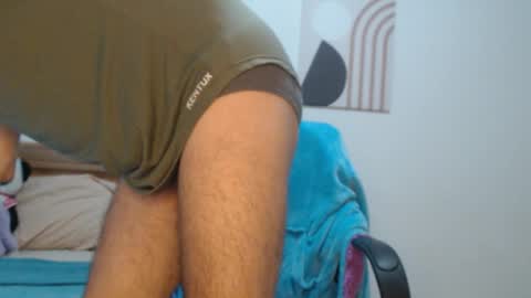 Snapshot of peter_x_annaud chatting on 8, 11, 2025 FELIPE online show from 8, 11, 2025