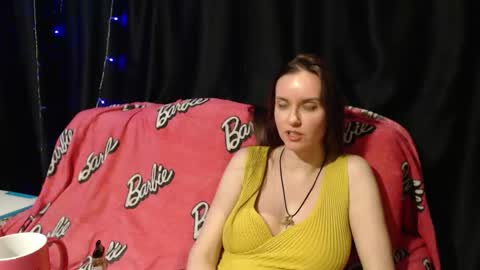 Snapshot of peternights chatting on 20, 11, 2025 Maximus online show from 20, 11, 2025