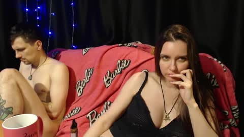 Snapshot of peternights chatting on 25, 11, 2025 Maximus online show from 25, 11, 2025