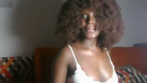Snapshot of petite_asshley1 chatting on 12, 6, 2026 Ashley online show from 12, 6, 2026