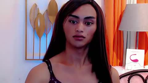 petite_barbie88 online show from 14, 6, 2026