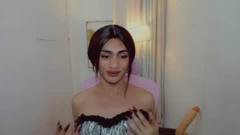 petite_barbie88 online show from 8, 7, 2026