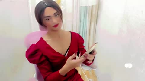 petite_barbie88 online show from 18, 7, 2026